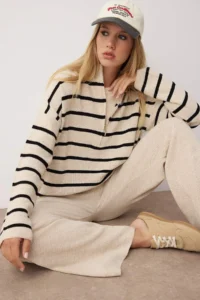 TRENDYOLMİLLA Ecru*001 Wide Pattern Zippered Striped Basic Knitwear Top and Bottom Set - Image 2