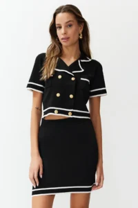 TRENDYOLMİLLA Black Super Crop/Short Jacket/Skirt Knitwear Top and Bottom Set - Image 3