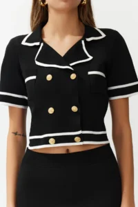 TRENDYOLMİLLA Black Super Crop/Short Jacket/Skirt Knitwear Top and Bottom Set - Image 5