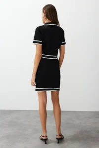 TRENDYOLMİLLA Black Super Crop/Short Jacket/Skirt Knitwear Top and Bottom Set - Image 7
