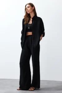 TRENDYOLMİLLA Black Weaving Shirt-Pants Apoletli Set