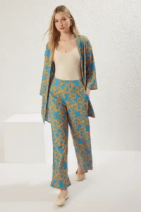 TRENDYOLMİLLA Orange Printed Rahat Kesim Flexible Kimonolu Knitting Top and Bottom Set