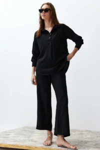 TRENDYOLMİLLA Black Weaving buttoned Shirt-Pants Set - Image 2