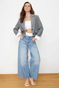 TRENDYOLMİLLA Anthracite Sleeve Cuff Detailed Weaving Blazer Jacket - Image 2