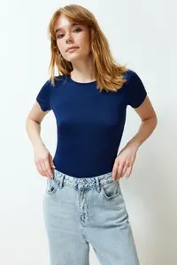 TRENDYOLMİLLA Navy Blue Fitted Short Sleeve Flexible snaps Knitting Bodysuit .D.00034 - Image 2