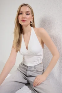 TRENDYOLMİLLA Ecru Barbell Neck Crop Flexible Knitting Blouse - Image 2