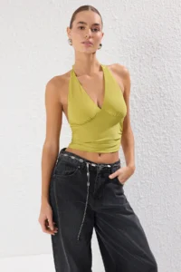 TRENDYOLMİLLA Oil Green Barbell Neck Fitted Crop Flexible Knitting Blouse - Image 2