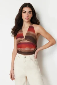 TRENDYOLMİLLA Multicolored Barbell Neck Fitted Patterned Crop Flexible Knitting Blouse - Image 2