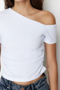 TRENDYOLMİLLA White Shirred Asymmetric Yaka Flexible  Knitting Blouse - Image 5