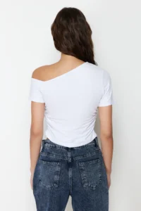 TRENDYOLMİLLA White Shirred Asymmetric Yaka Flexible  Knitting Blouse - Image 6