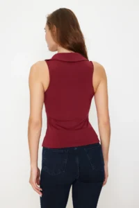 TRENDYOLMİLLA Burgundy Fitted Polo Shirt Collar Flexible Knitting Blouse - Image 5