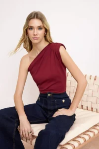 TRENDYOLMİLLA Burgundy Asymmetric One Shoulder padded Flexible Knitting Blouse - Image 2