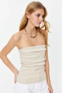 TRENDYOLMİLLA Ecru Drape Detailed Lurex/Silvery Strapless Flexible Knitting Blouse - Image 6