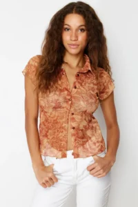 TRENDYOLMİLLA Multicolored Fitted Shirt Collar Tulle Flexible Knitting Blouse - Image 2