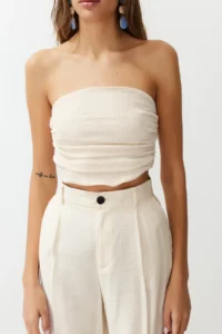 TRENDYOLMİLLA Stone Strapless Shirred Flexible Knitting Blouse - Image 4