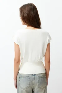 TRENDYOLMİLLA Ecru Cotton T-Shirt Look Blouse - Image 6