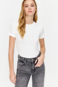 TRENDYOLMİLLA Ecru Viscous/Soft Material Flexible Knitting Blouse