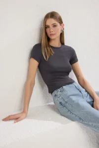 TRENDYOLMİLLA Anthracite Plain Viscous/Soft Material Flexible Knitting Blouse - Image 2