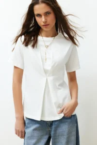 TRENDYOLMİLLA Ecru Front Pleat Detailed Regular/Normal Pattern Crew Neck Knitting Blouse