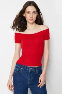 TRENDYOLMİLLA 2 Sets Paket Navy Blue Striped-Rejection Plain Carmen Collar Crop Flexible Knitting Blouse - Image 4