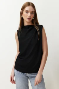 TRENDYOLMİLLA Black Ruffle Detailed Crew Neck Sleeveless Weaving Blouse - Image 4