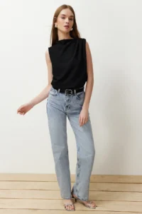TRENDYOLMİLLA Black Ruffle Detailed Crew Neck Sleeveless Weaving Blouse - Image 5