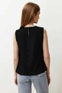 TRENDYOLMİLLA Black Ruffle Detailed Crew Neck Sleeveless Weaving Blouse - Image 8