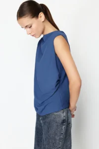 TRENDYOLMİLLA Navy Blue Ruffle Detailed Crew Neck Sleeveless Weaving Blouse - Image 3