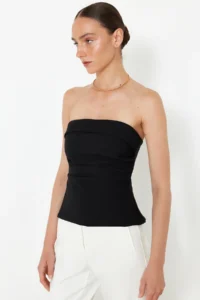 TRENDYOLMİLLA Black Strapless Fitted Drapeli Weaving Blouse - Image 2