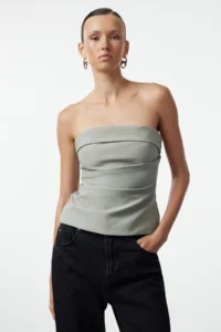 TRENDYOLMİLLA Light Khaki Strapless Fitted Drapeli Weaving Blouse - Image 2