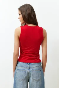 TRENDYOLMİLLA Rejection Plain Square Neck Sleeveless Shirred Fitted Flexible Knitting Blouse - Image 5