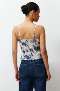 TRENDYOLMİLLA Mavi Floral Printed Adjustable Sleeveless textured Sleeveless Flexible Knitting Blouse - Image 6