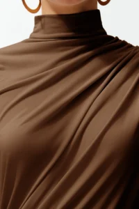 TRENDYOLMİLLA Brown Drape Detailed Fitted Short Sleeve Dog collar Flexible Knitting Blouse - Image 3