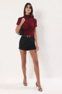 TRENDYOLMİLLA Burgundy Draped Fitted Short Sleeve Dog collar Flexible Knitting Blouse - Image 2