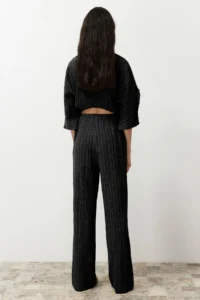 TRENDYOLMİLLA Black textured Material with flywheel Weaving Blouse - Image 5