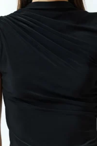 TRENDYOLMİLLA Black Zero Sleeve Shirred Flexible Knitting Blouse - Image 4