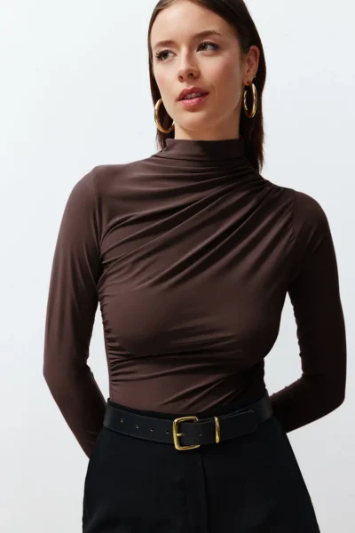 TWOSS24BZ00487-BROWN_1