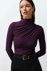 TRENDYOLMİLLA Plum Shirred Square Neck Body-fitting Flexible Knitting Blouse