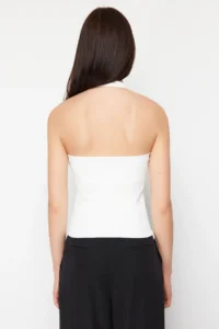 TRENDYOLMİLLA White Fitted Flexible Knitting Blouse - Image 6