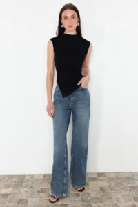TRENDYOLMİLLA Black Dog collar Drape Detailed Fitted Asymmetric Knitting Blouse - Image 2