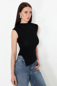 TRENDYOLMİLLA Black Dog collar Drape Detailed Fitted Asymmetric Knitting Blouse - Image 3