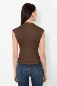 TRENDYOLMİLLA Brown Dog collar Drape Detailed Fitted Asymmetric Knitting Blouse - Image 6