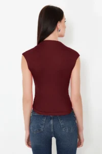 TRENDYOLMİLLA Burgundy Dog collar Drape Detailed Fitted Asymmetric Knitting Blouse - Image 4