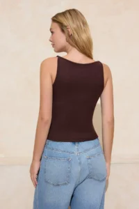 TRENDYOLMİLLA Brown Sleeveless Fitted Flexible Knitting Blouse - Image 4