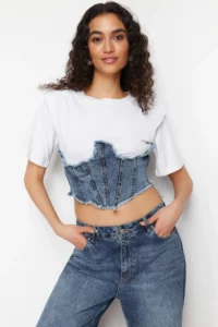 TRENDYOLMİLLA White denim Detailed Crop padded Knitting Blouse - Image 3