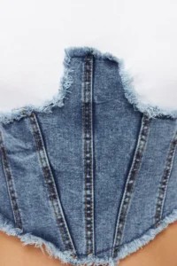 TRENDYOLMİLLA White denim Detailed Crop padded Knitting Blouse - Image 5