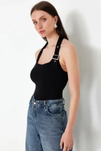 TRENDYOLMİLLA Black Barbell Neck Belt Detailed Fitted Knitting Blouse - Image 3