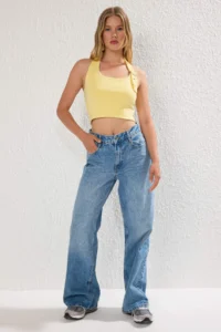 TRENDYOLMİLLA Light Yellow Barbell Neck Belt Detailed Fitted Knitting Blouse - Image 2