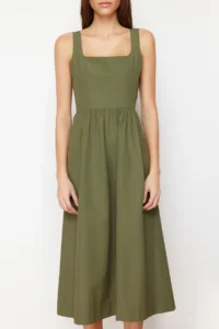 TRENDYOLMİLLA Khaki Waist Midi Corset Stitching Detailed Midi Weaving Dress - Image 4