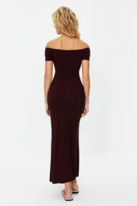 TRENDYOLMİLLA Brown Carmen Collar Fitted Flexible Knitting Maxi Pen Dress - Image 6